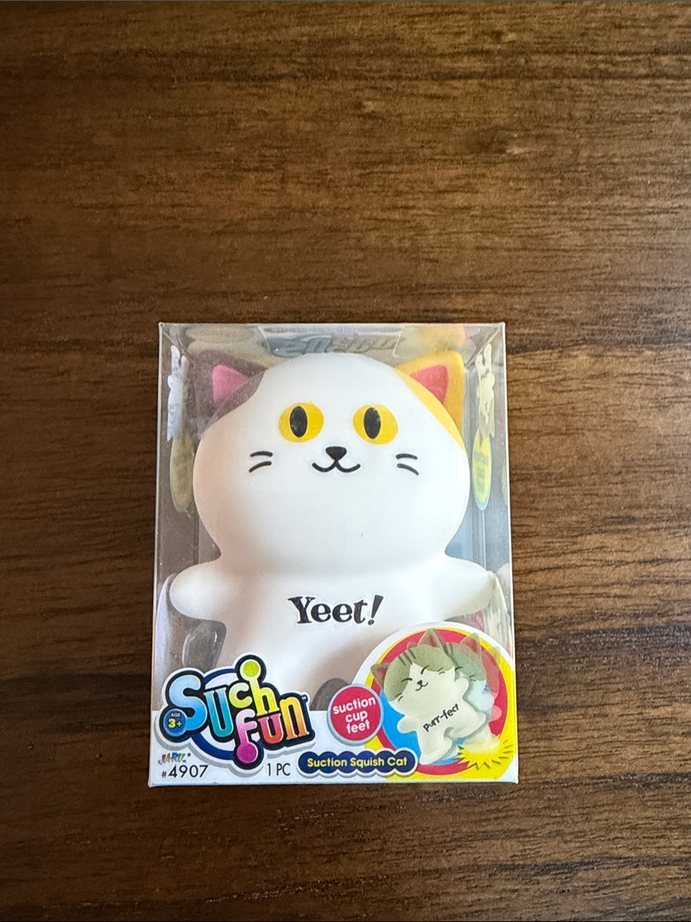 Crunchy kitty suction squishy!